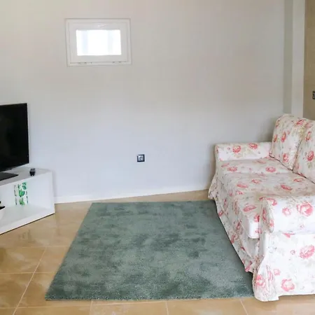 Oporto House Al * Maía