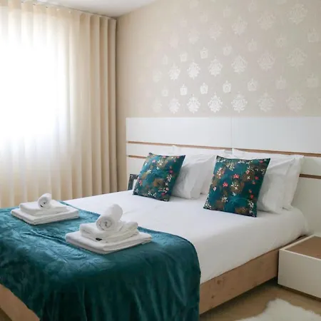 Oporto House Al Appartement *