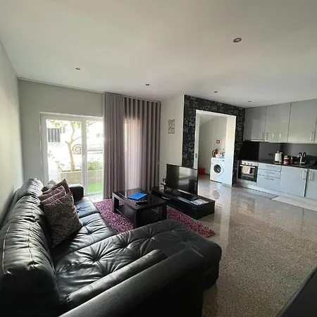 Oporto House Al Appartement *