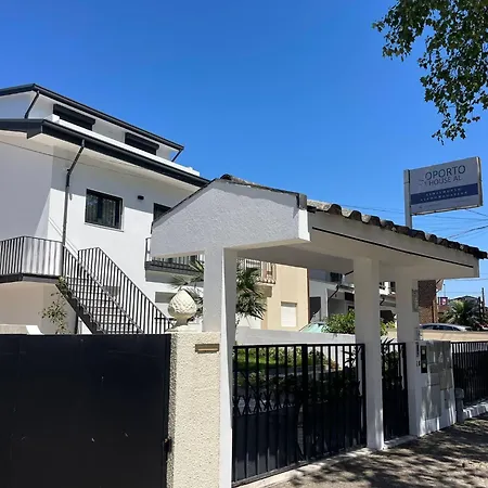 Oporto House Al Maía