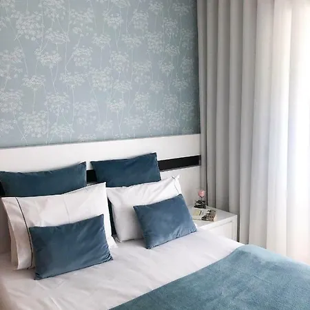 Oporto House Al Appartement Maía