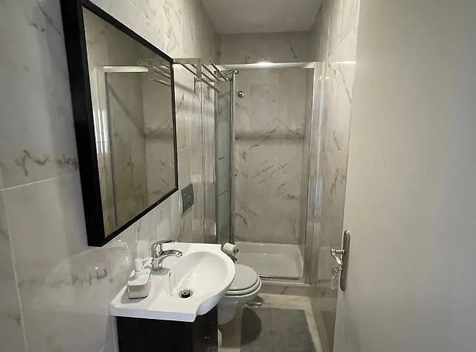 아파트 Oporto House Al *