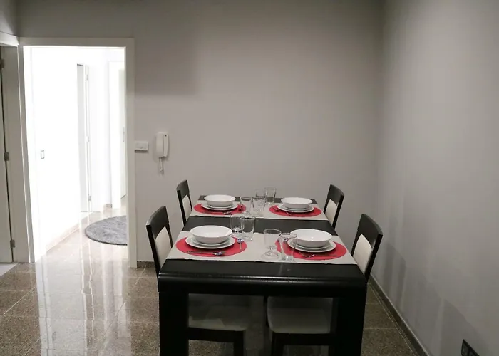 아파트 Oporto House Al *